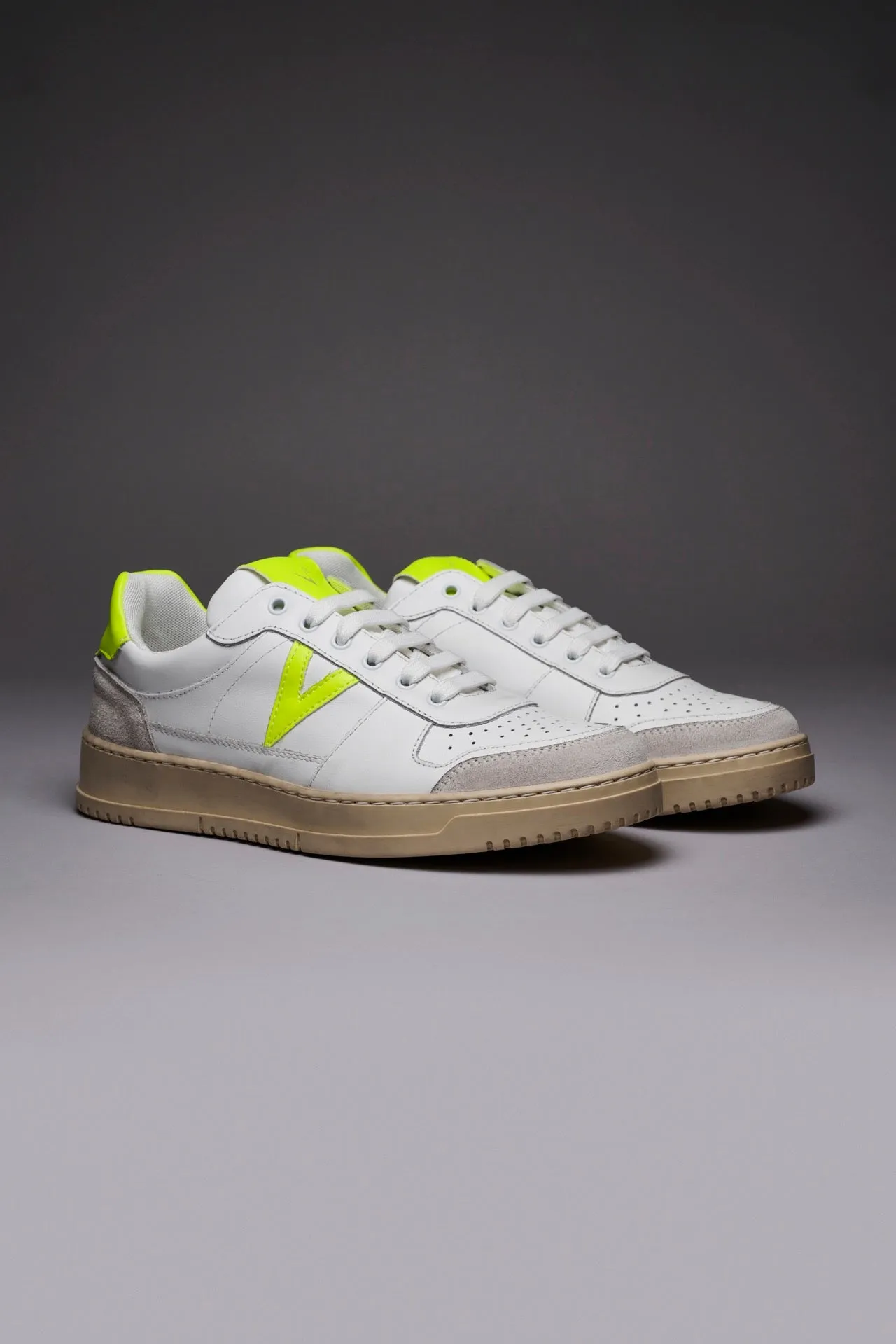 COLLEGE - Sneakers Bianca con retro e inserto Giallo Fluo