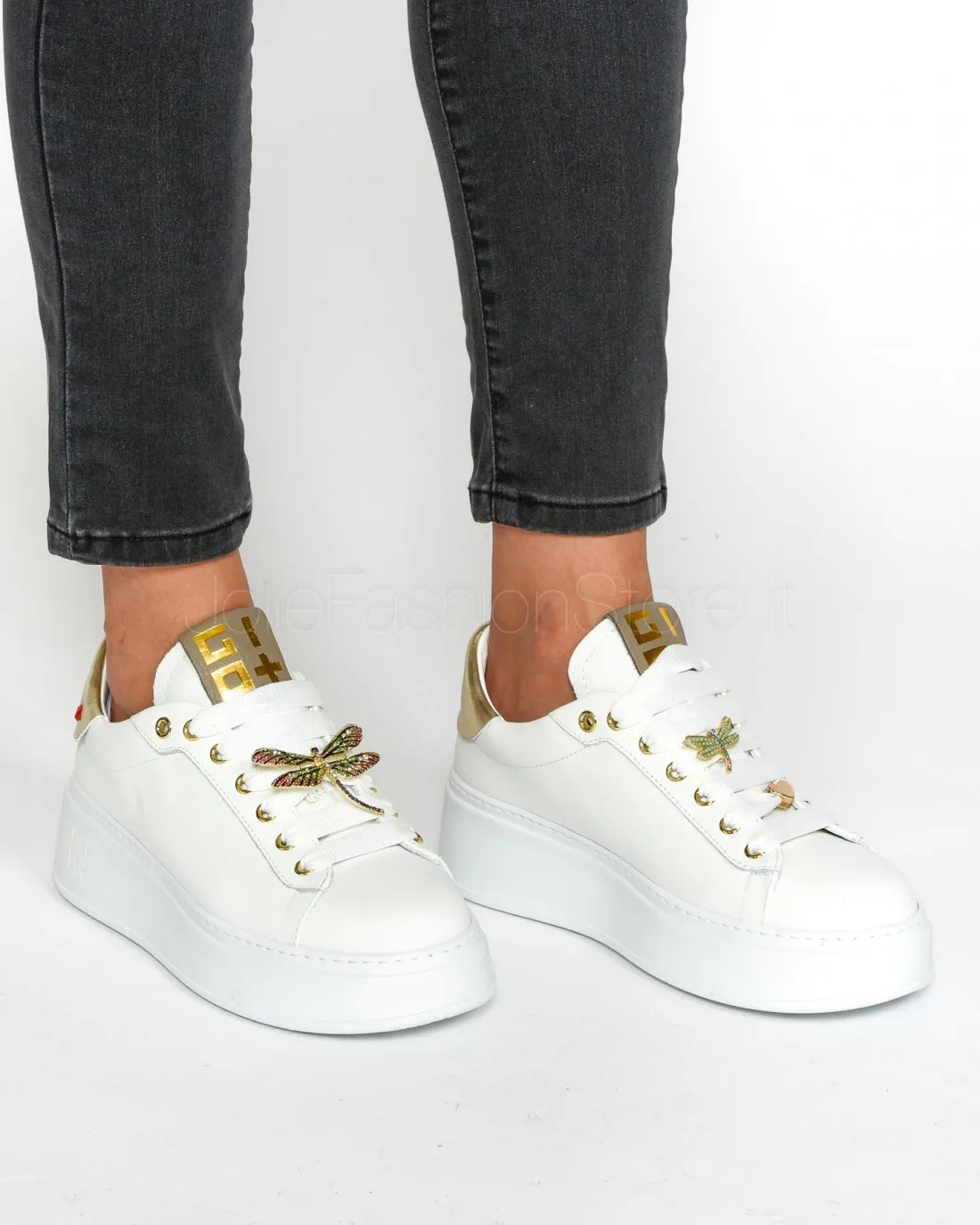 ---------------  ---------------  ---------------  ---------------  --------------Gio+ Sneakers in Pelle Bianca Oro Libellula---