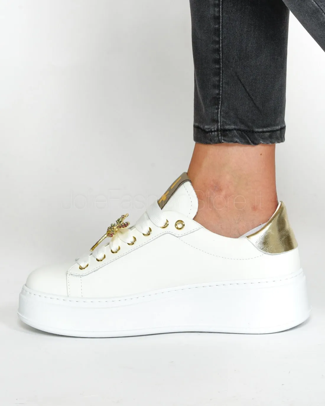 ---------------  ---------------  ---------------  ---------------  --------------Gio+ Sneakers in Pelle Bianca Oro Libellula---